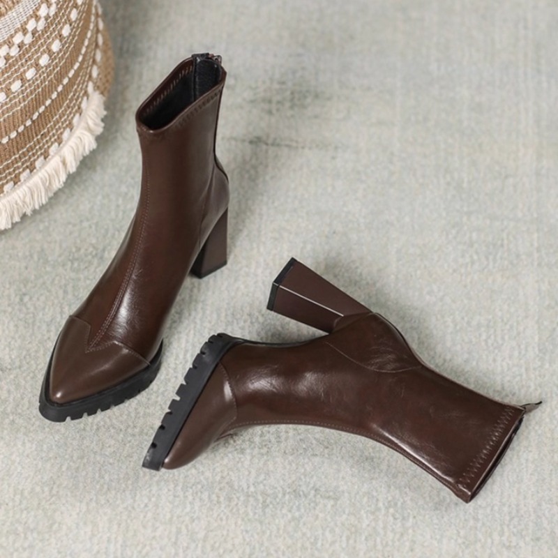 ポインテッドトゥ フレンチ タイトブーツ ストレッチブーツ  - Pump Heel Block のレビューと価格