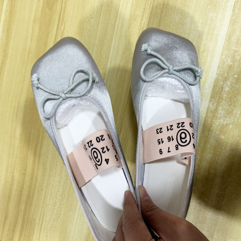 新しい女性のメリージェーンシューズ絶妙なラウンドヘッドローヒ - Womens Heels のレビューと価格
